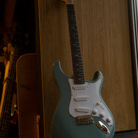 PRS SE Silver Sky, Stone Blue