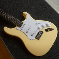 PRS SE Silver Sky, Moon White