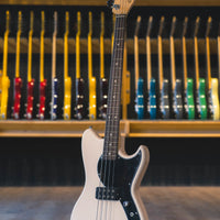 G&L Tribute Fallout Bass Olympic White RJ