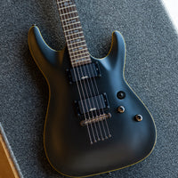 Schecter Demon 6, Aged Black Satin