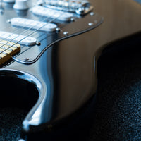 G&L Tribute Legacy Gloss Black MP Poplar