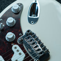 G&L Tribute Comanche Olympic White RW Poplar