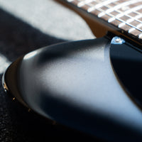 Vintage V75 Reissued, Silverburst