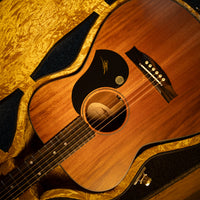 Maton EBW808