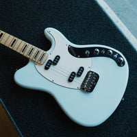 G&L CLF Research Espada, Sonic Blue