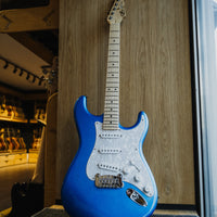 G&L FD Legacy, Electric Blue