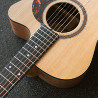 Maton SRS808C