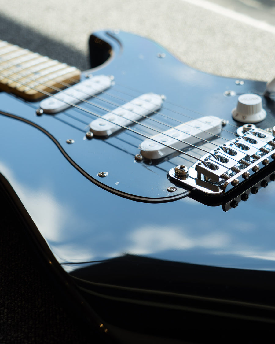 G&L Tribute Legacy Gloss Black MP Poplar