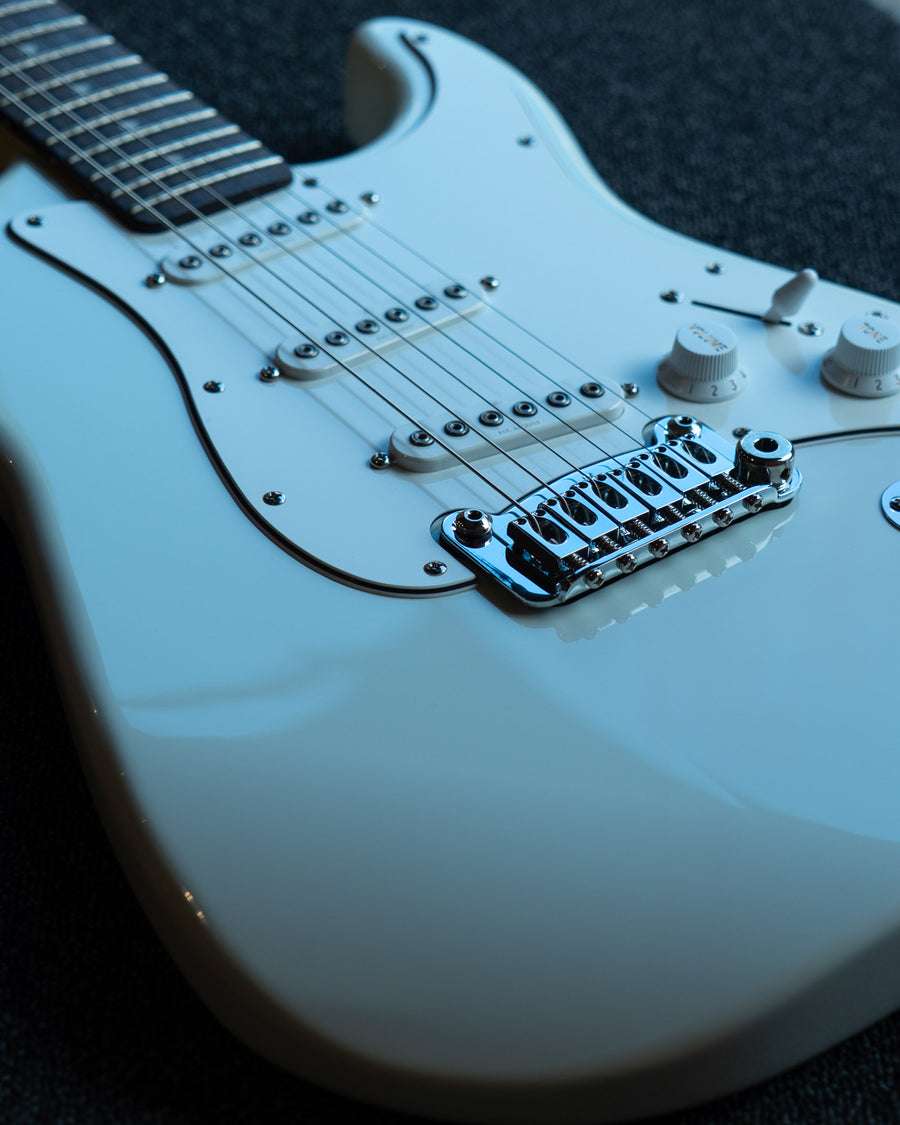 G&L Tribute S-500 Sonic Blue RW Poplar