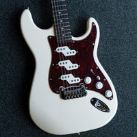 G&L Tribute Comanche Olympic White RW Poplar