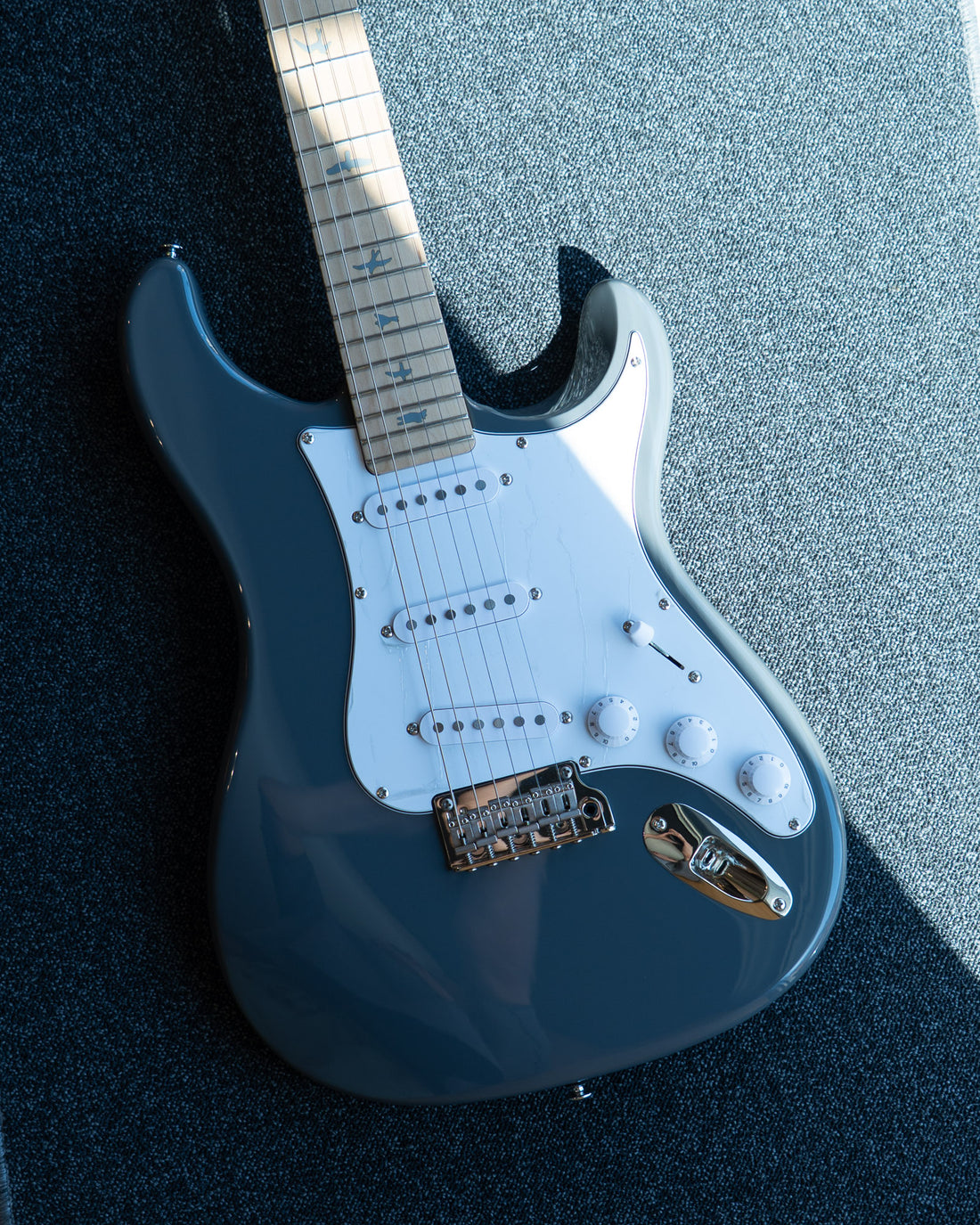 PRS SE Silver Sky MP, Overland Grey