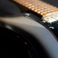 Vintage V6 Reissued, Silverburst