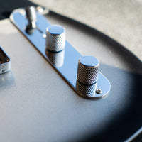 Vintage V75 Reissued, Silverburst