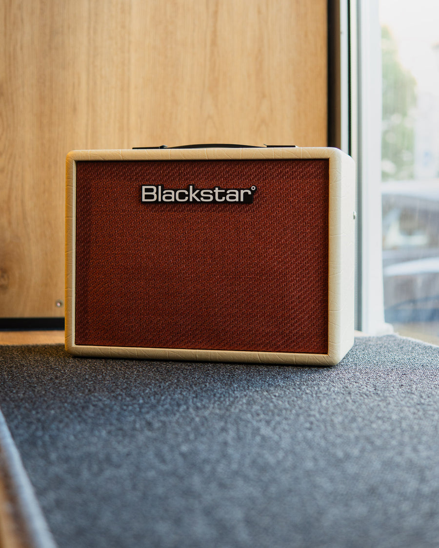 Blackstar Debut 15E, Cream