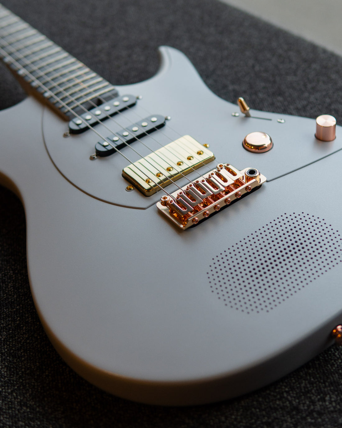 Enya Inspire Midnight Grey, Ozielzinho Signature