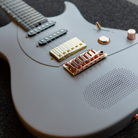 Enya Inspire Midnight Grey, Ozielzinho Signature