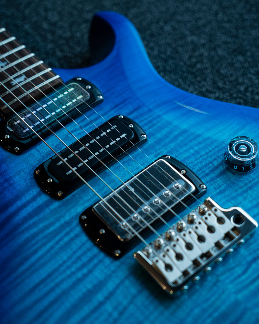 PRS SE Studio, Lake Blue
