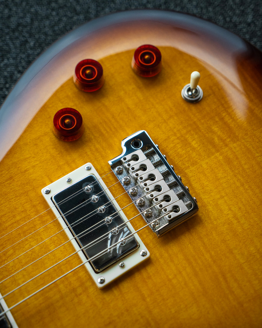PRS SE DGT, McCarty Tobacco Sunburst