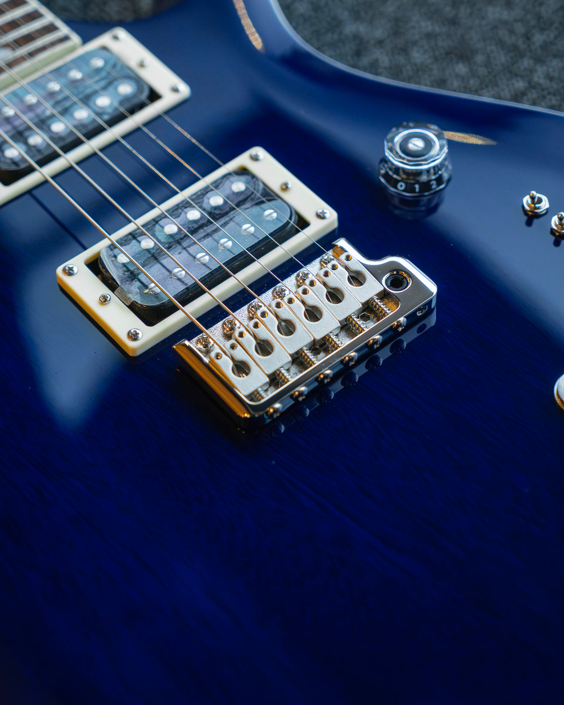 PRS SE Standard 24-08, Trans Blue