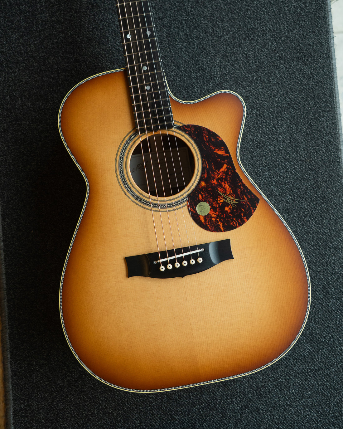 Maton EBG808C Nashville