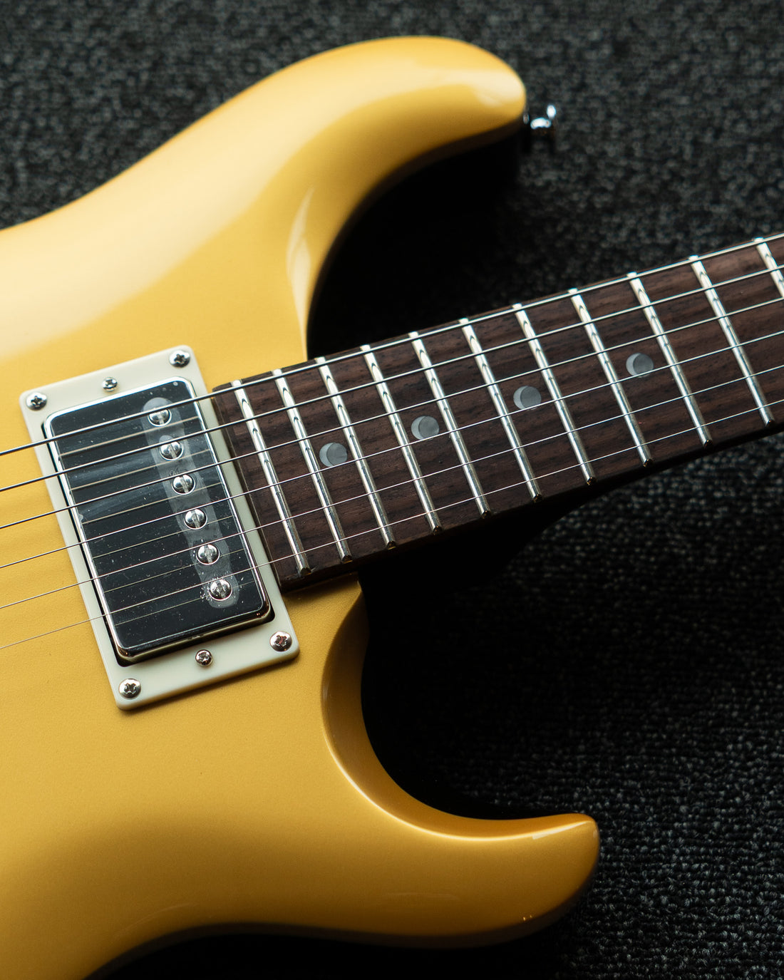 PRS SE DGT, Goldtop