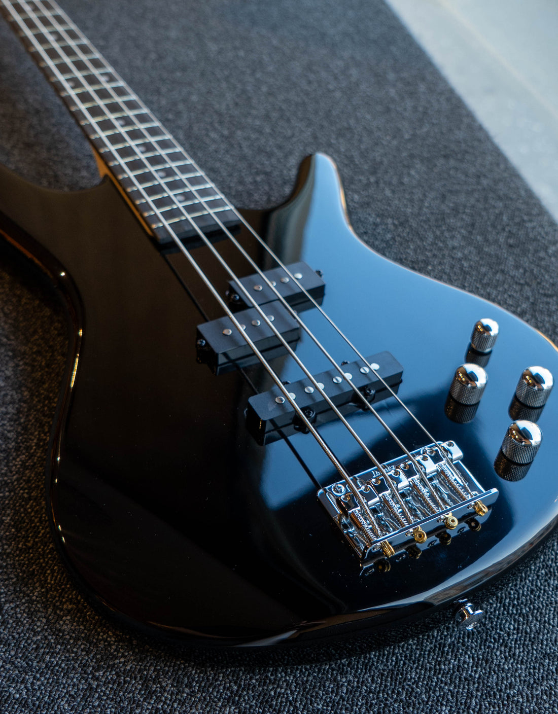 Ibanez GSR200-BK, Black