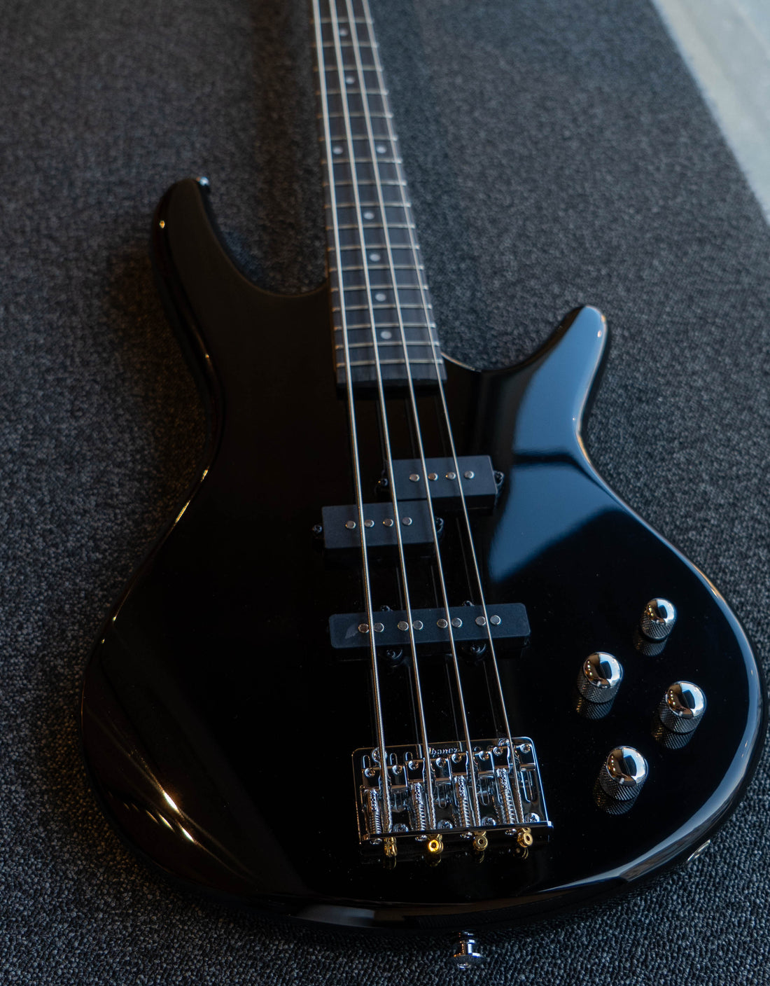 Ibanez GSR200-BK, Black