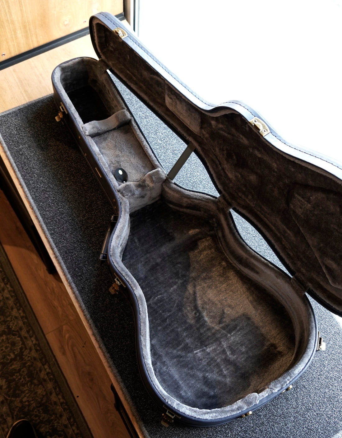 Enya T-05J, Vintage Sunburst