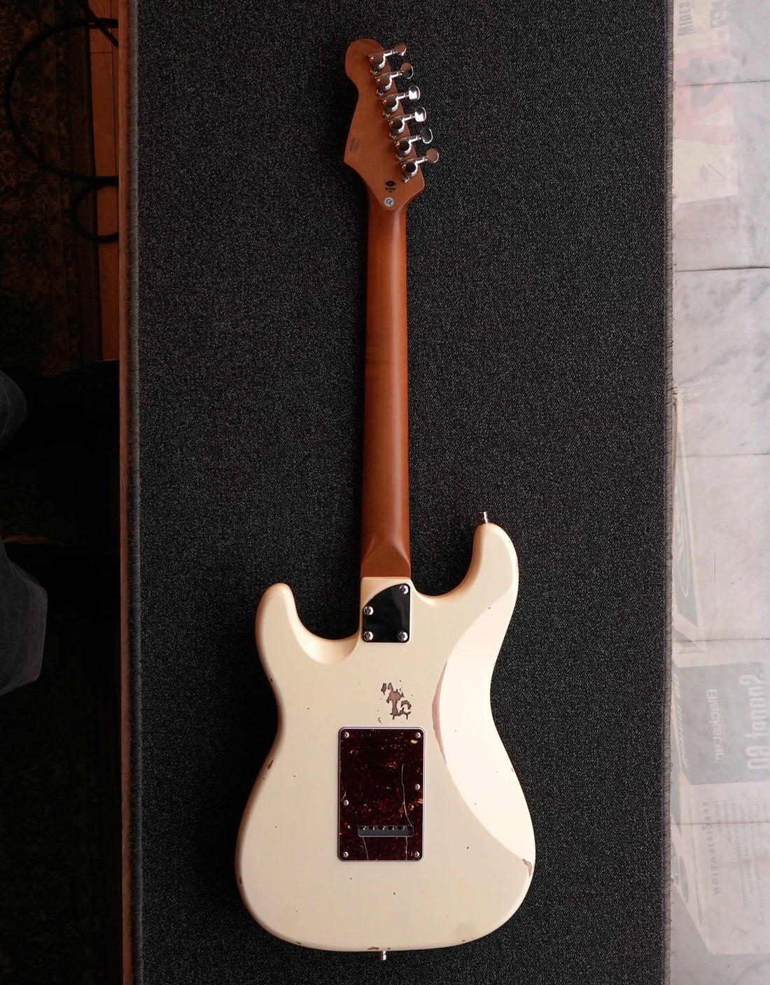 Patina PS-6 R SSS, Olympic White