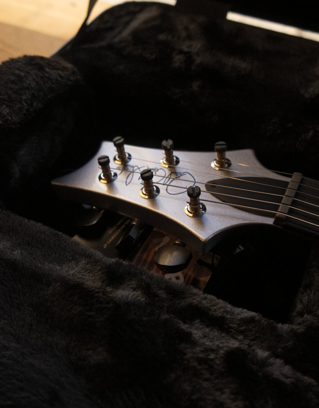 PRS Jonathan Jourdan Signature, Platinum Metallic
