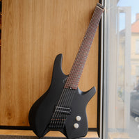 Mano Arnum headless, 7 string, Black