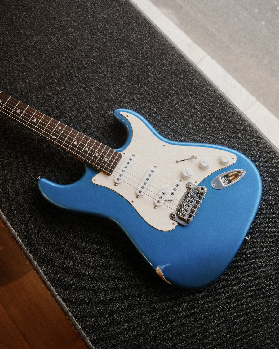 G&L Custom Shop Legacy SSZ RW, Nitro Lake Placid Blue