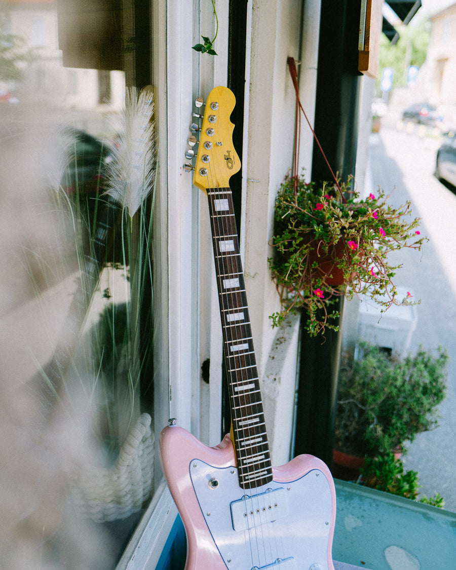 G&L Tribute Doheny Shell Pink RW